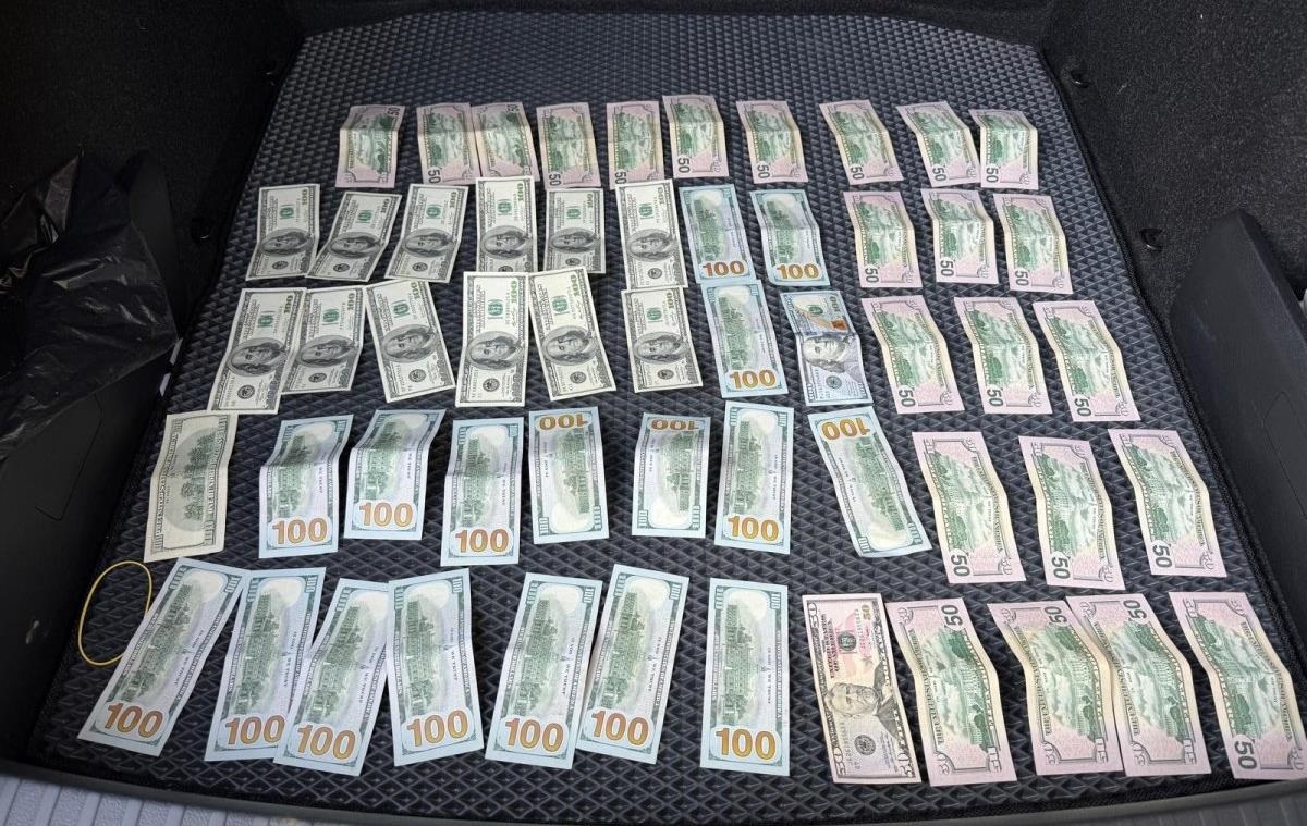 Новини України - На Закарпатті прикордонник відмовився від хабаря у $10 тисяч