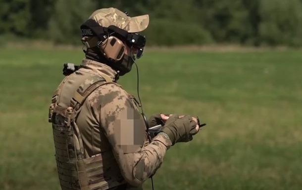 Наркокартелі відправляють своїх людей опановувати FPV-дрони у ЗСУ – ЗМІ