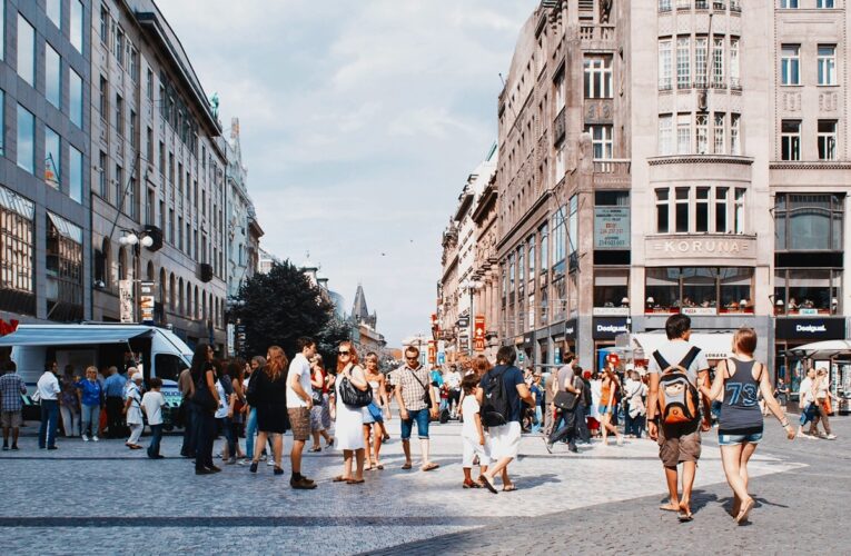 Населення ЄС сягнуло понад 450 млн. осіб