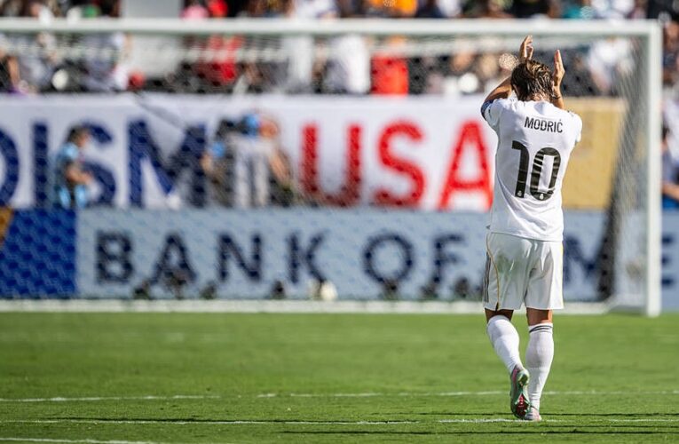 Настав час прощатися з Реалом: Модрич поділився фото