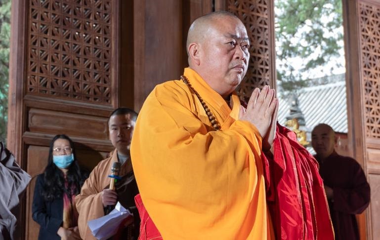 Новини світу - Настоятеля Шаолінського монастиря підозрюють у розкраданні коштів