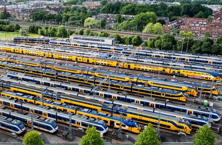 Нідерланди збираються зробити із залізничних вагонів мобільні госпіталі