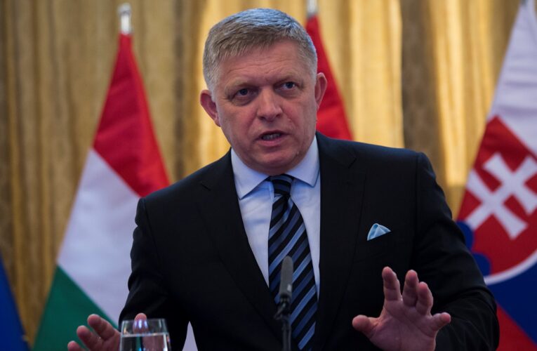 “Ніколи не підтримаю”: Фіцо зробив заяву щодо нових санкцій проти РФ