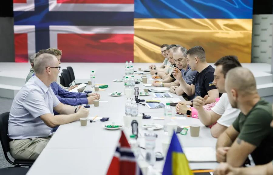 Новини бізнесу - Норвезька оборонна компанія відкриє офіс в Україні