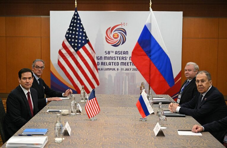 Новий підхід від РФ. Що відбувається з переговорами