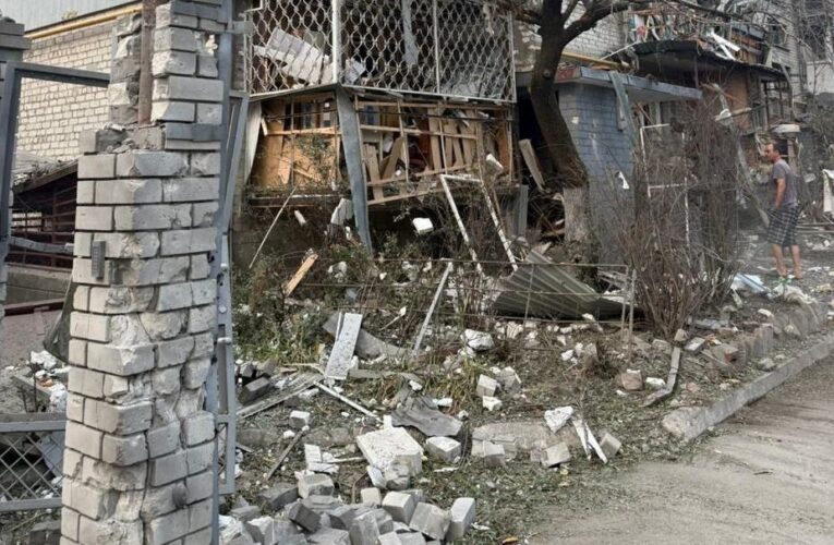 Обстріли Донеччини: загинула дитина, 18 поранених