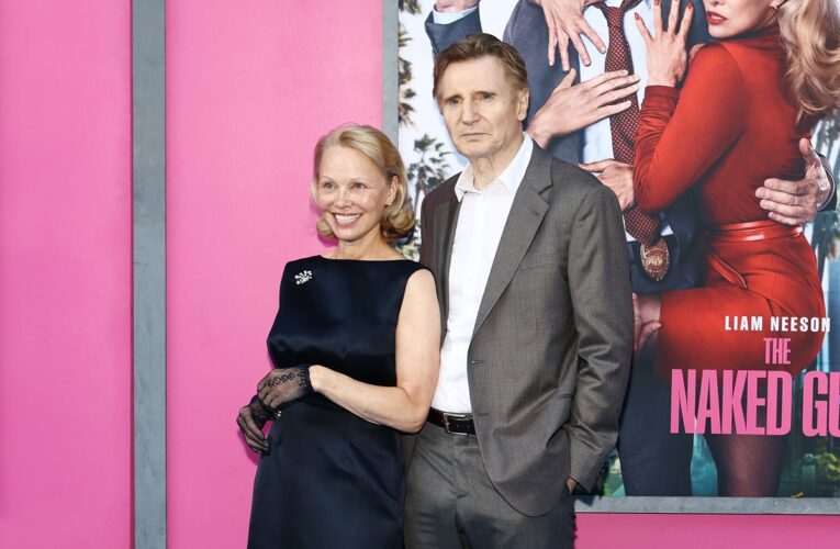 Памела Андерсон і Ліам Нісон разом – ЗМІ