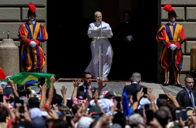 Папа Лев XIV засудив удари Ізраїлю по Газі