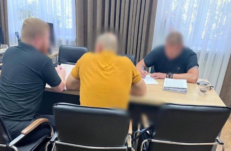 Переплатив понад 4,8 млн за генератори: чиновнику КМДА оголосили підозру