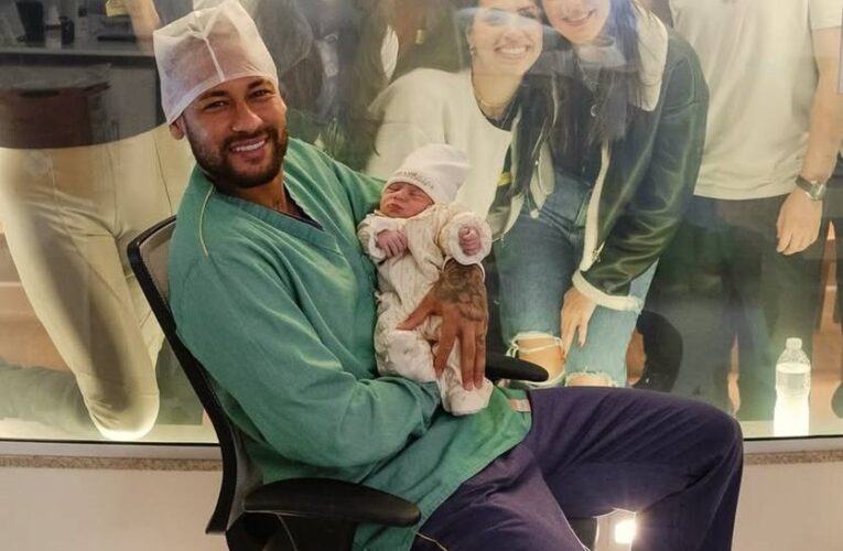 Поповнення в сім’ї: Неймар знову став батьком