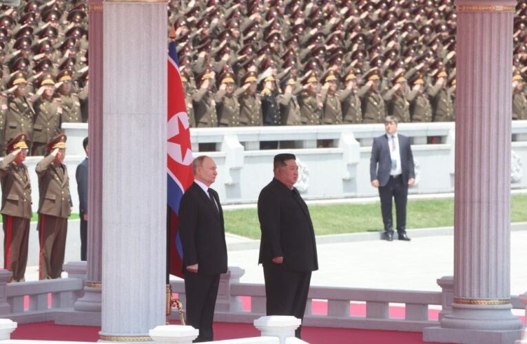 Попри численні втрати, Кім продовжує підтримувати Путіна: чого чекати