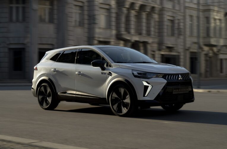 Представлено оновлений Mitsubishi Grandis