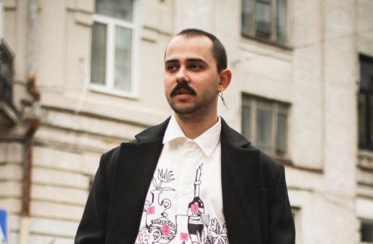 Репер OTOY оголосив про весілля просто зі сцени