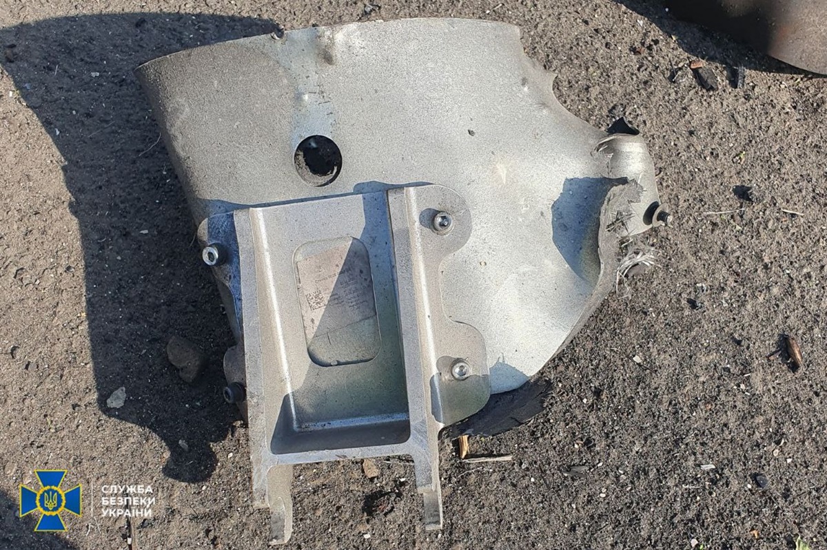 Новини України - РФ атакує консульство Китаю, поки Пекін постачає деталі для дронів - МЗС