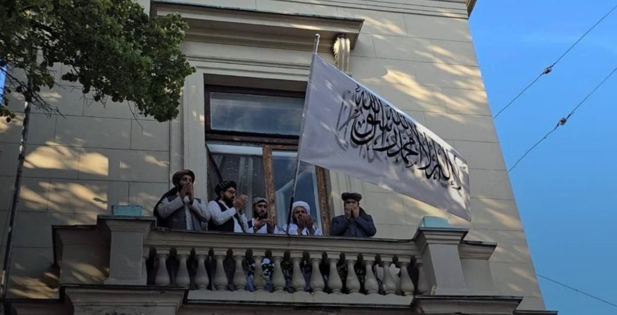 Новини світу - РФ стала першою країною, яка офіційно визнала режим талібів