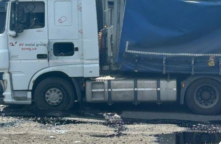 РФ вдарила ракетами по порту Одеси, є загиблі та поранені