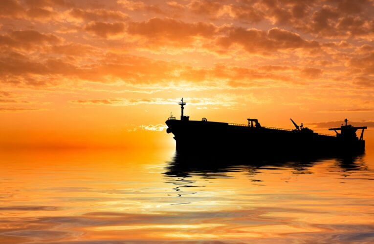 Росія утричі збільшила “тіньовий флот” з початку війни – дослідження