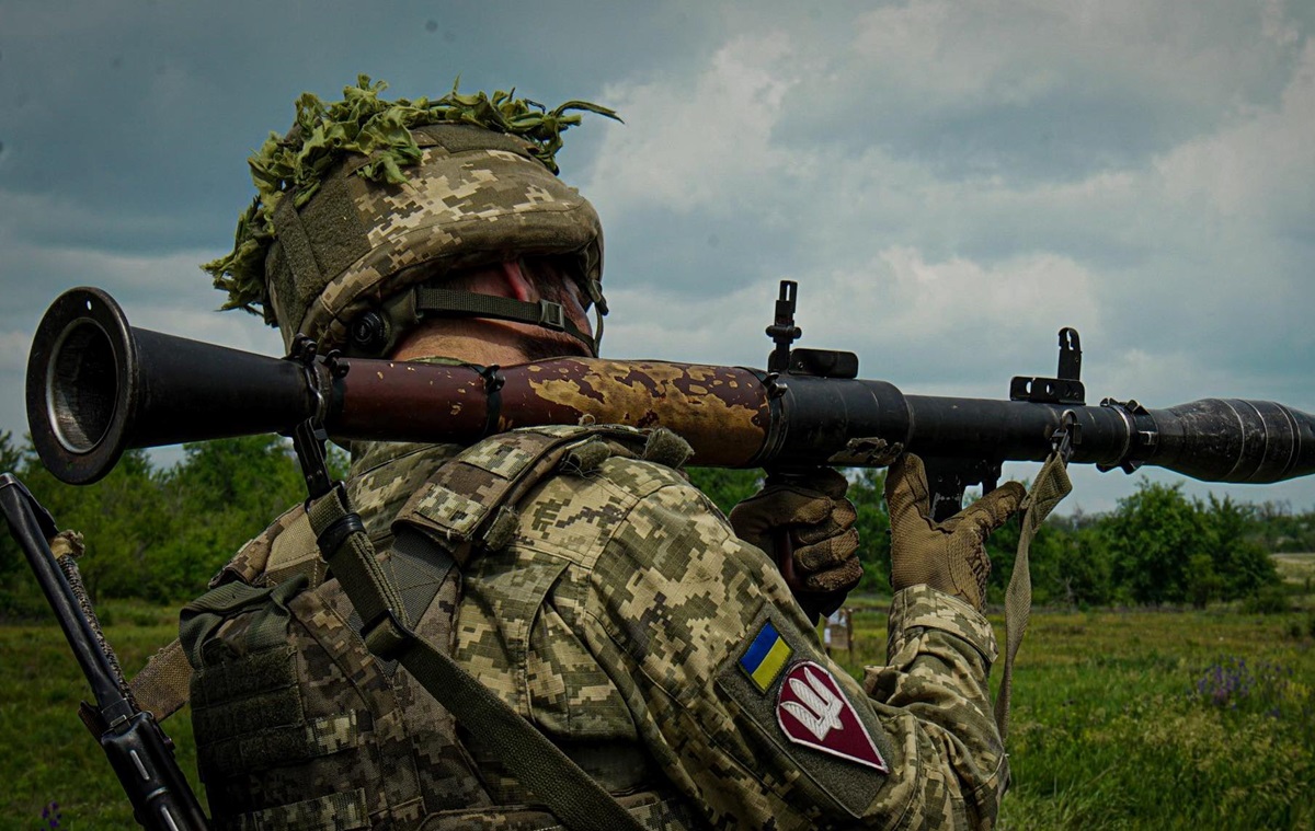 Новини України - Росіяни атакують на 12 напрямках - Генштаб