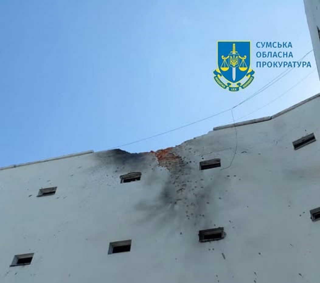 Новини України - Росіяни обстріляли навчальний заклад на Сумщині, шестеро поранених