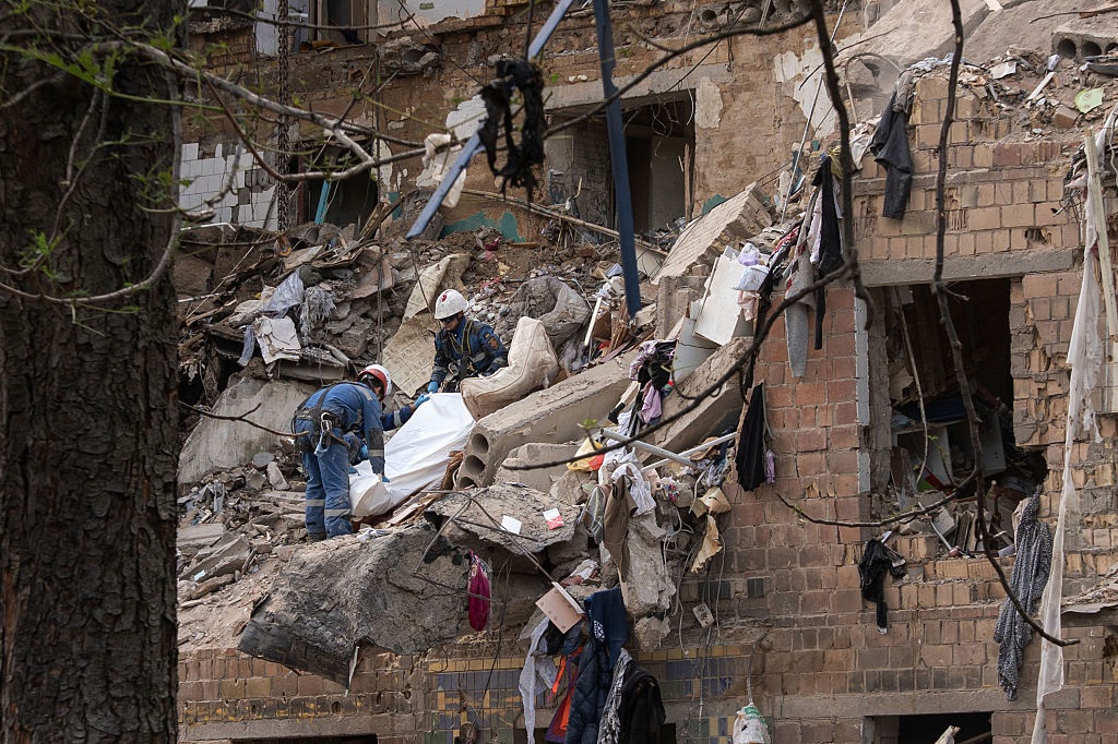 Новини Києва - Росіяни пошкодили більш як півтисячі будинків у Києві з початку року