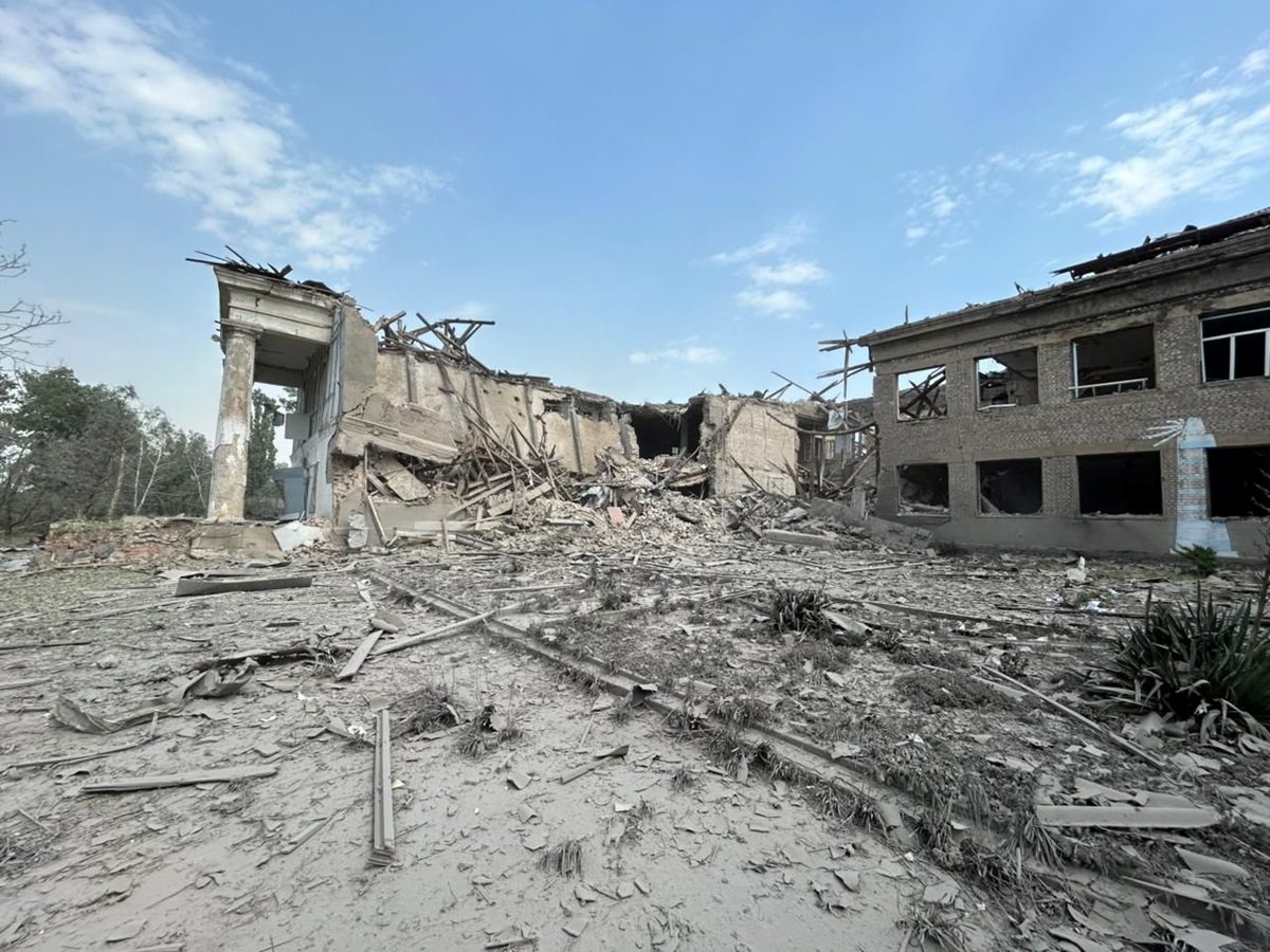 Новини України - Росіяни вдарили ФАБами по Костянтинівці