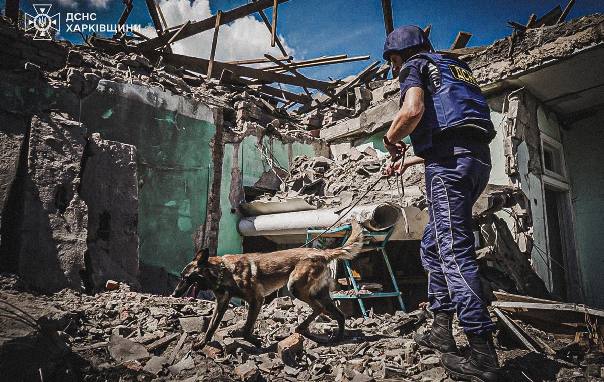 Новини України - Росіяни вдарили з РСЗВ по Харківщині, багато жертв