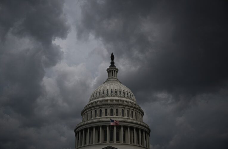 Сенат США ухвалив “великий гарний закон” Трампа