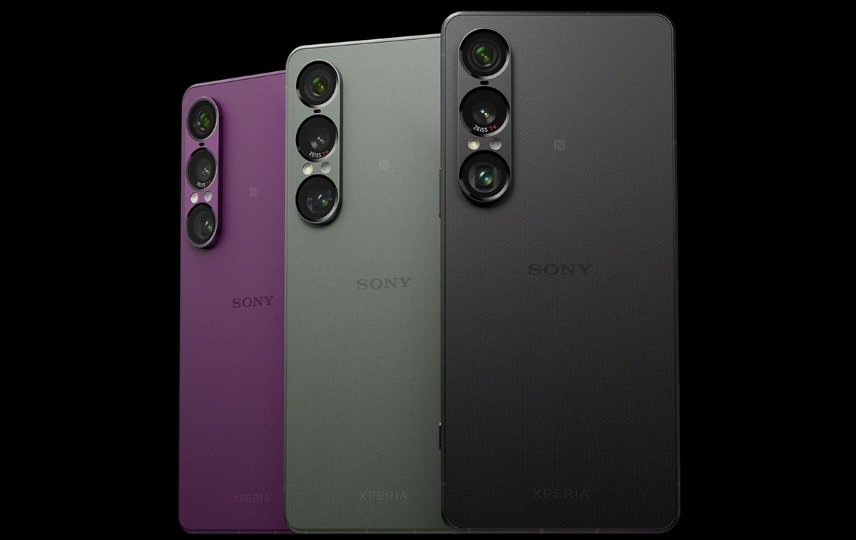 Технології - Sony тимчасово зупинила продажі флагманського смартфона Xperia