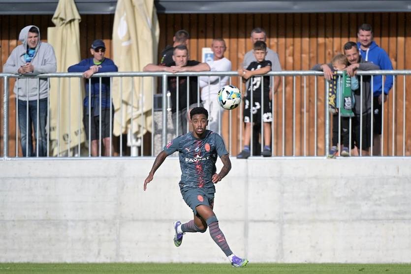 Новини спорту - Тактика Турана себе не виправдала: багато м'ячів повз ворота