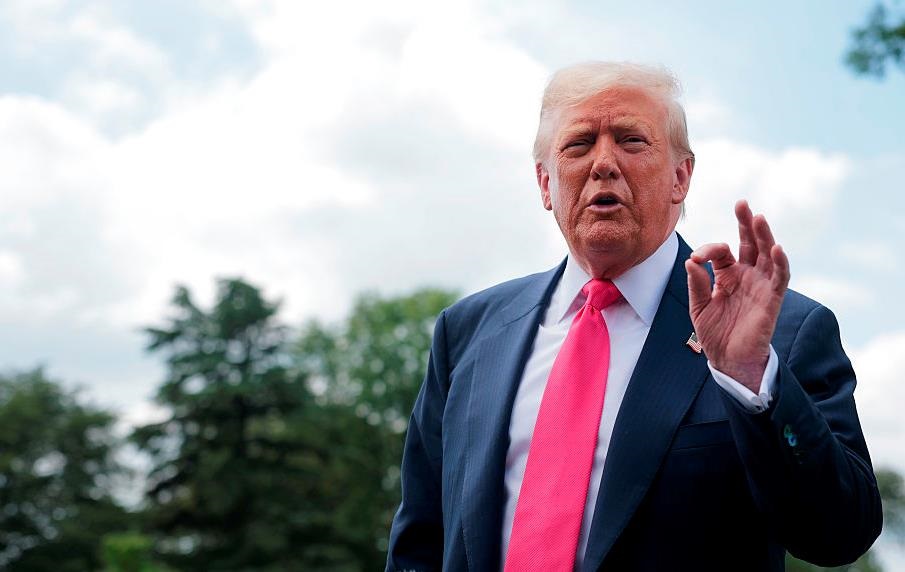 Новини світу - Трамп: БРІКС почав швидко "згасати" після моїх погроз