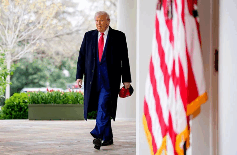 Трамп сказав, що США продовжують допомогу Києву