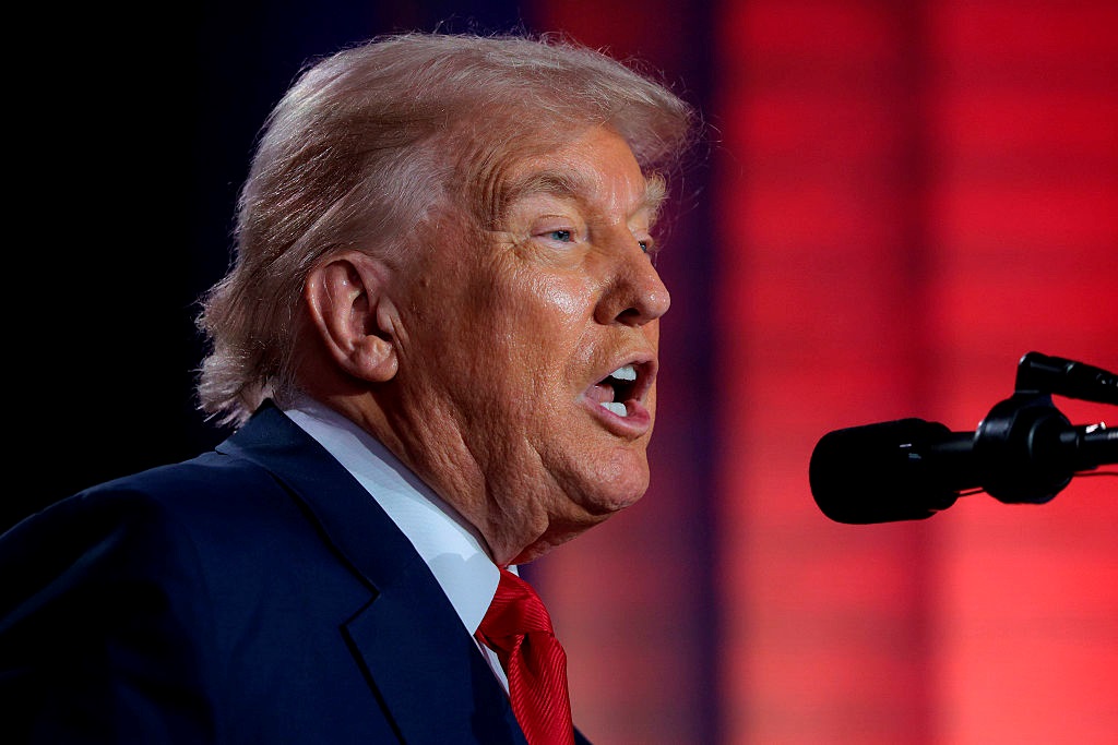 Новини України - Трамп: США та ЄС уклали угоду про купівлю зброї - частину дадуть Україні