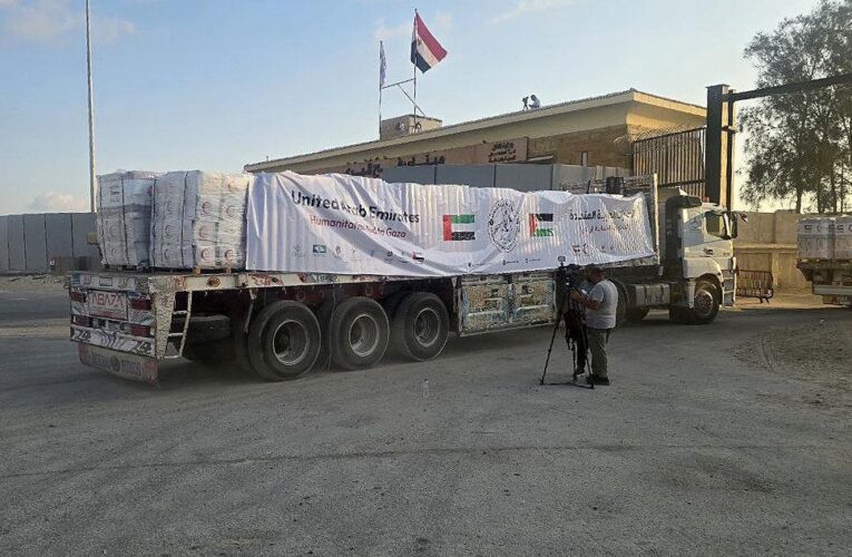 Три країни скинули з повітря на Газу 52 тонни гумдопомоги – ЦАГАЛ