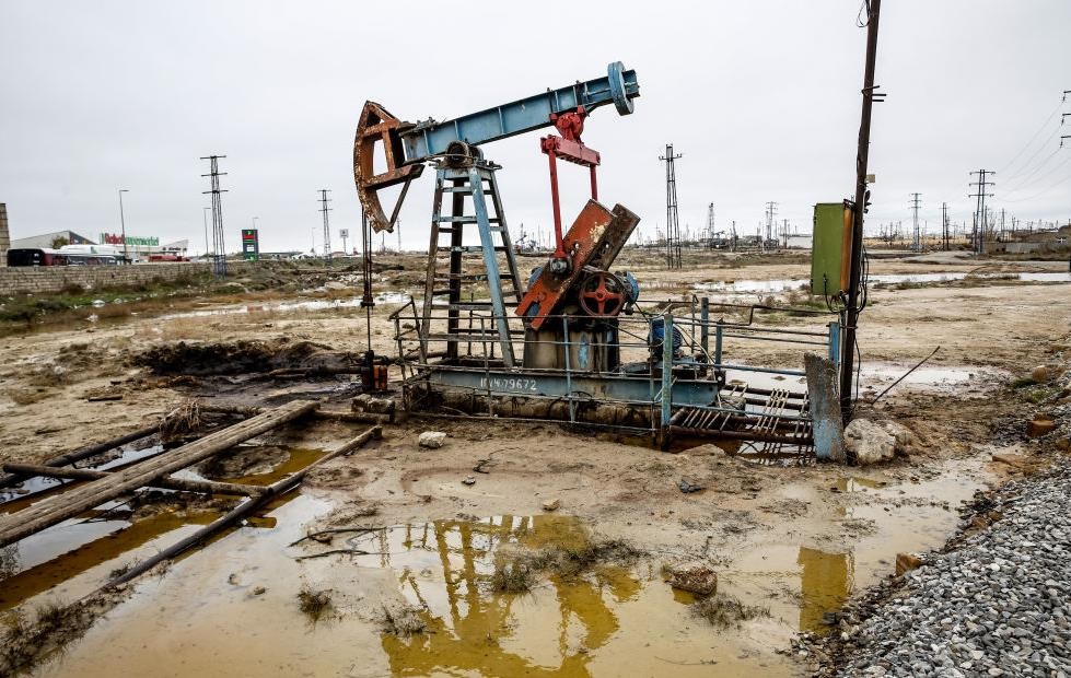 Новини бізнесу - Ціна на нафту з Азербайджану значно впала через виявлені небезпечні домішки