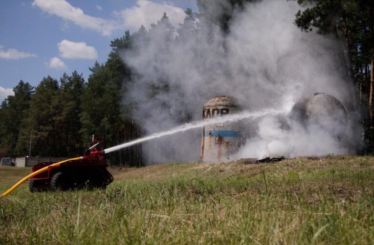 У ДСНС з’явився український робот-пожежник