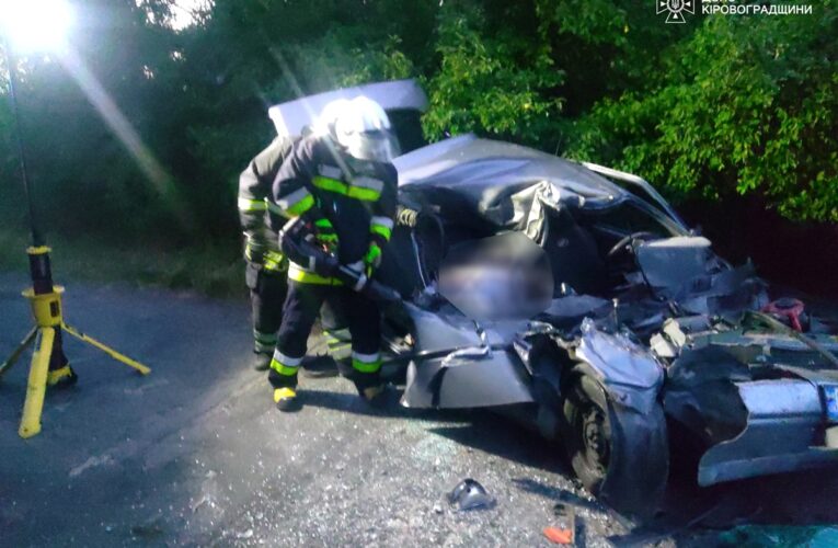 У ДТП на Кіровоградщині загинула 15-річна дівчина