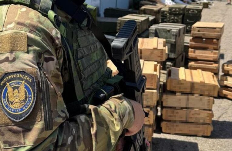 У Харкові виявиди великий схрон зброї