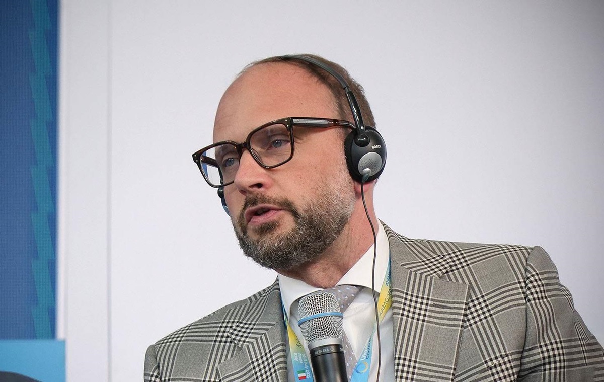 Новини бізнесу - У Метінвесті назвали головні умови відновлення промисловості України