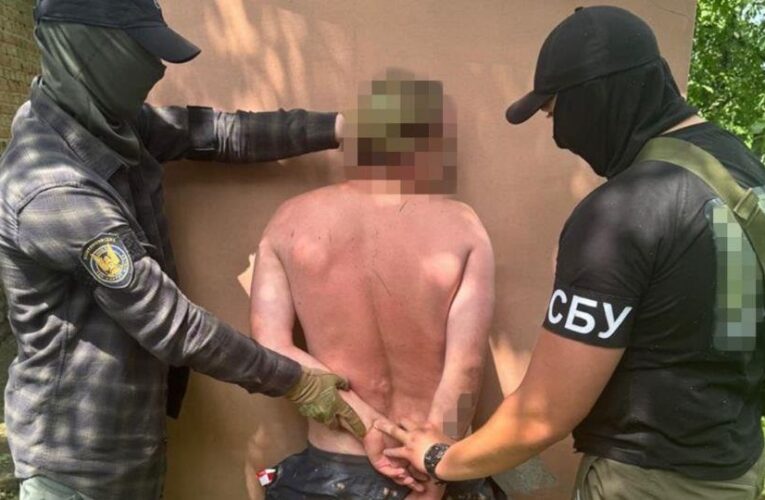 У Миколаєві попередили подвійний теракт біля ТЦК