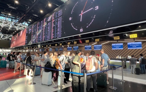 У Москві черговий колапс в аеропортах через атаку дронів