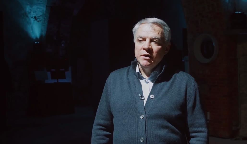 Новини світу - У Москві випав з вікна і розбився віцепрезидент Транснєфті