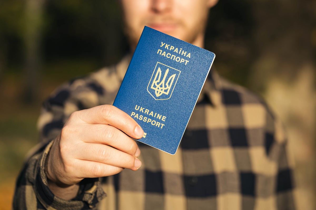 Новини світу - У Німеччині пропонують скасувати виплати військовозобов’язаним українцям