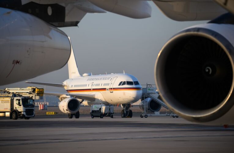 У Німеччині урядовий літак здійснив аварійну посадку