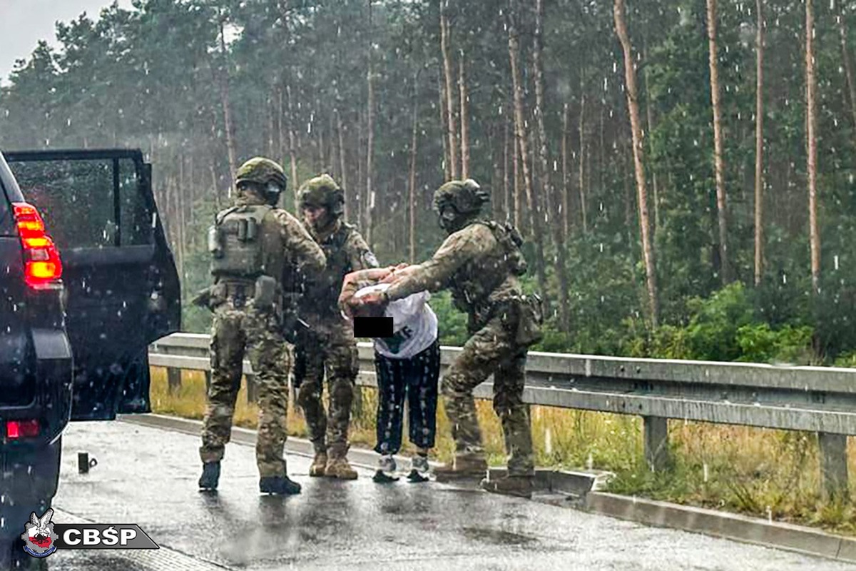 Новини світу - У Польщі затримали українців за викрадення мігрантів