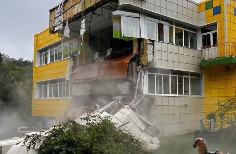 У РФ потужні землетруси і цунамі