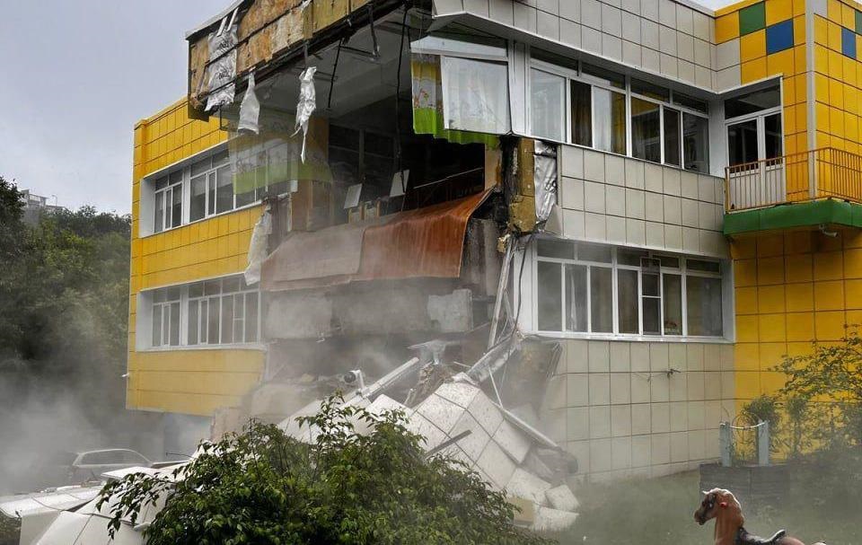 Новини світу - У РФ потужні землетруси і цунамі