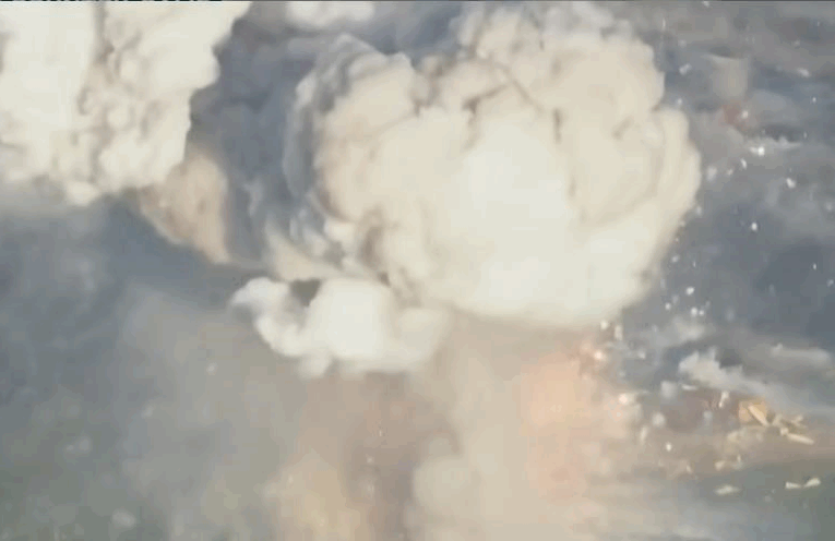 У США загорівся та вибухнув склад феєрверків