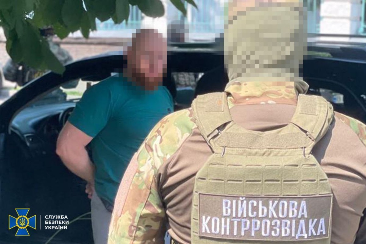 Новини України - У Запоріжжі подружжя вимагало "відкати" з родин загиблих воїнів