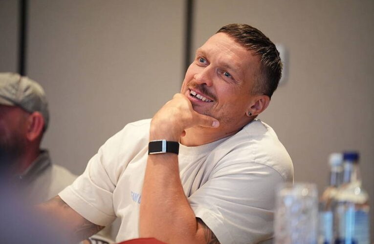 Усик порівняв свої поєдинки із Ф&rsquo;юрі з польотом у космос