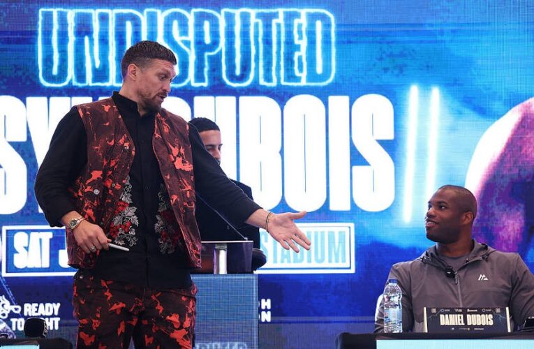 Усик відзначив слабку сторону британського боксера